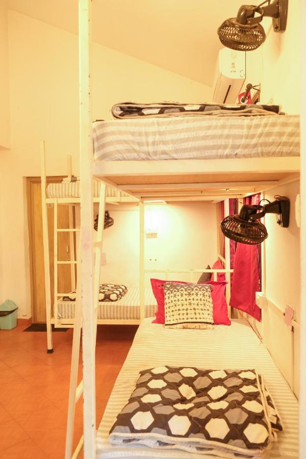 Mitra Hostel Vagator Esterno foto